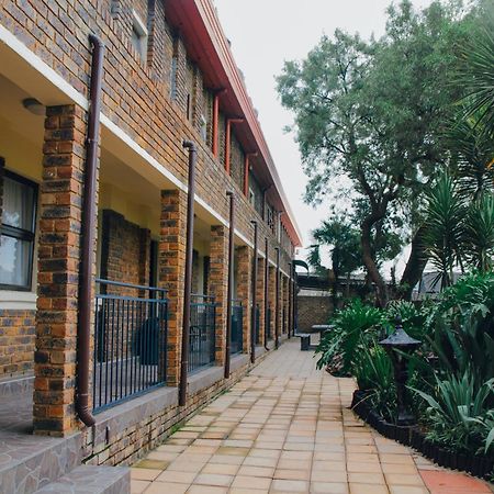 Towers Lodge Boksburg Eksteriør bilde