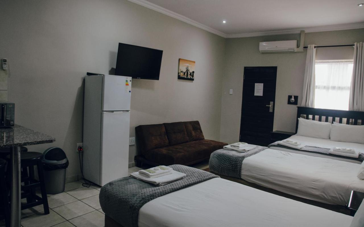 Towers Lodge Boksburg Eksteriør bilde