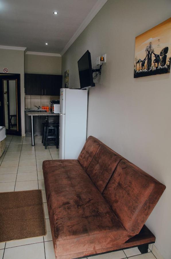 Towers Lodge Boksburg Eksteriør bilde