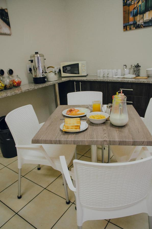 Towers Lodge Boksburg Eksteriør bilde