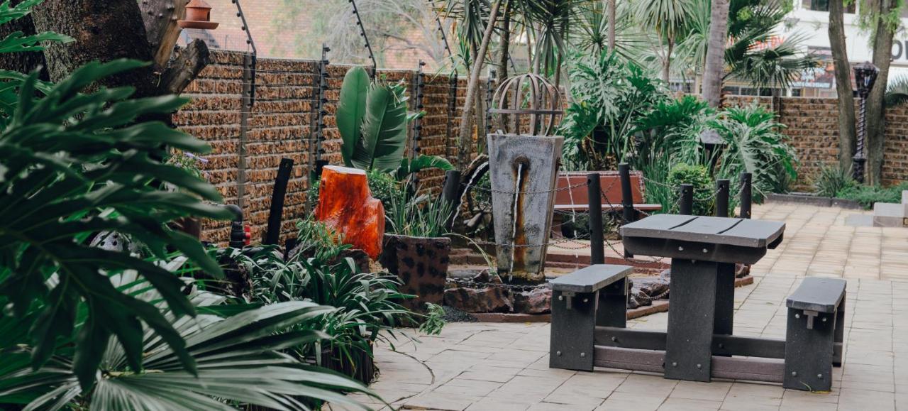 Towers Lodge Boksburg Eksteriør bilde