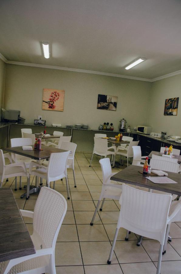 Towers Lodge Boksburg Eksteriør bilde