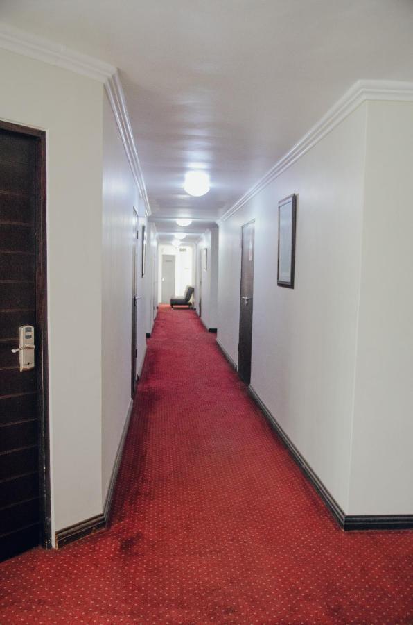 Towers Lodge Boksburg Eksteriør bilde