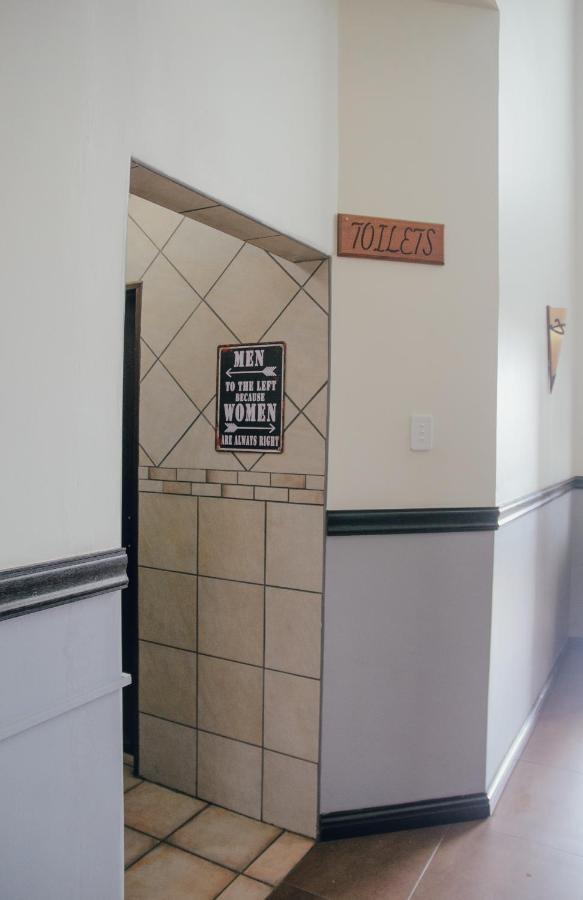 Towers Lodge Boksburg Eksteriør bilde
