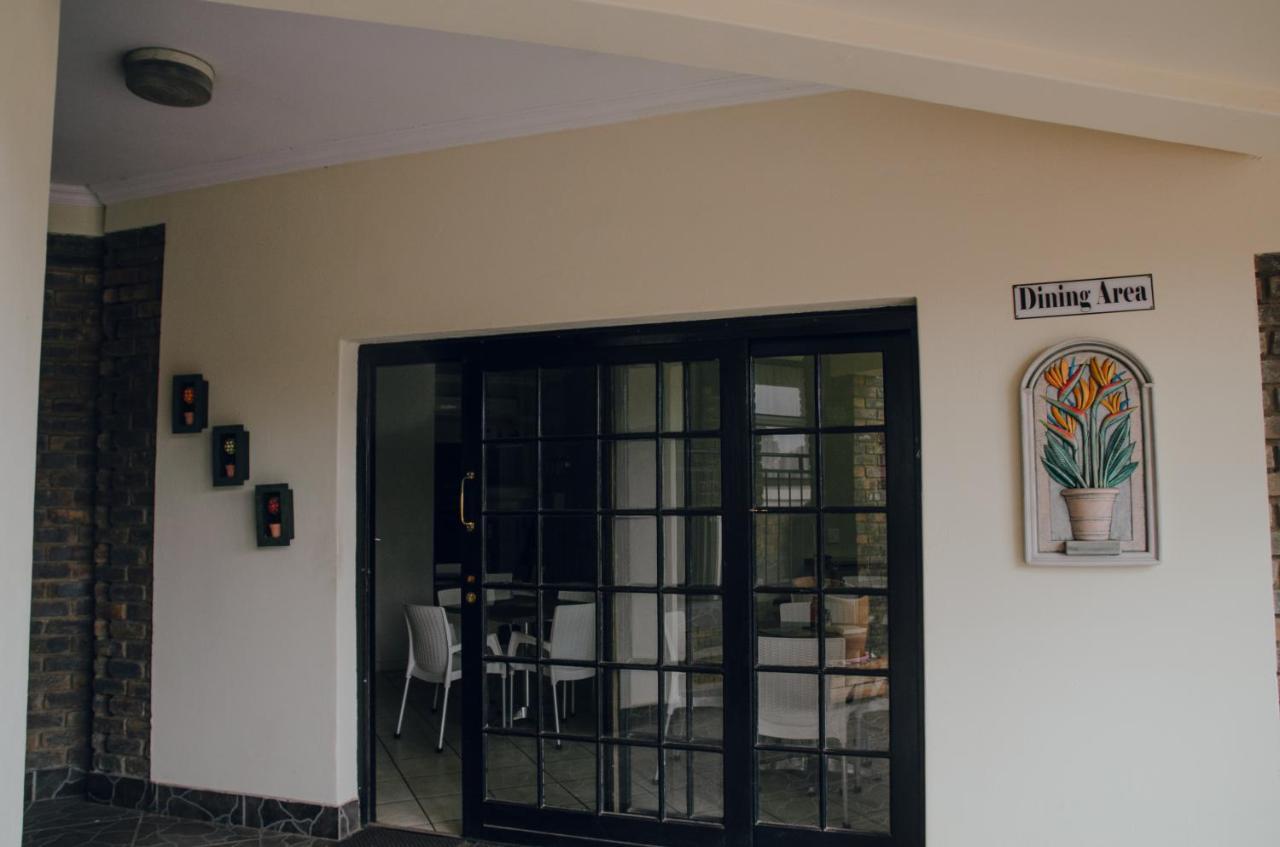 Towers Lodge Boksburg Eksteriør bilde